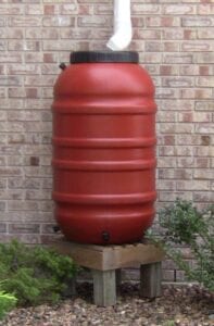 UPCYCLE 55 Gallon Rainbarrel in terracotta